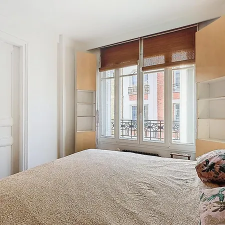 Charming Flat Near Mouzaia And Buttes-chaumont Apartment Paris