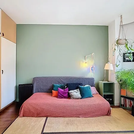Apartment Charming Flat Near Mouzaia And Buttes-chaumont